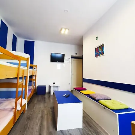 אכסניה Croblue Hostel