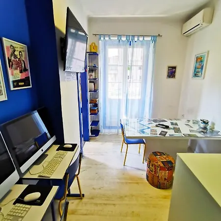 אכסניה Croblue Hostel