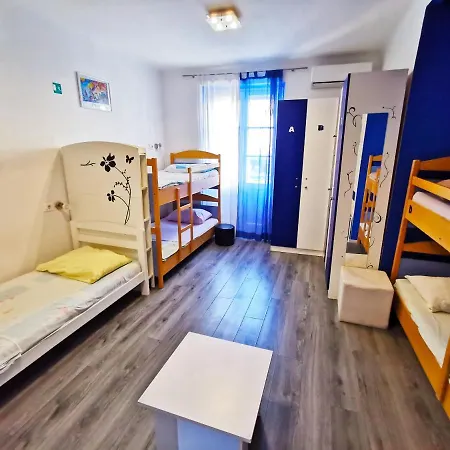 אכסניה Croblue Hostel ספליט