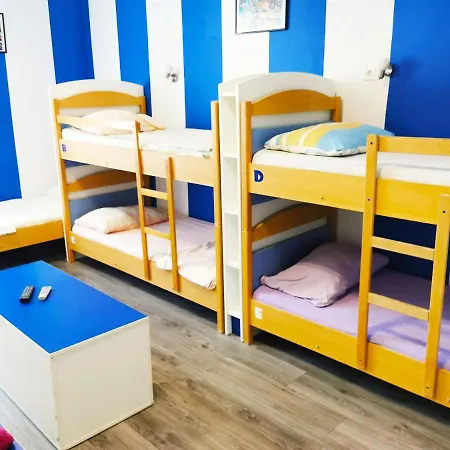 Croblue Hostel Vandrarhem Split